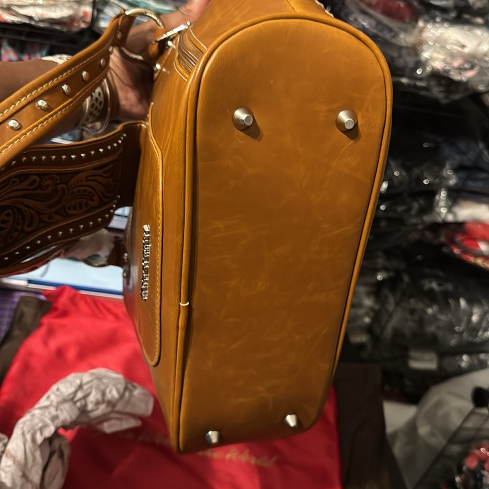 Montana West Brown Shoulder Bag with Tooled Leather Detailing - Picture 6 of 11